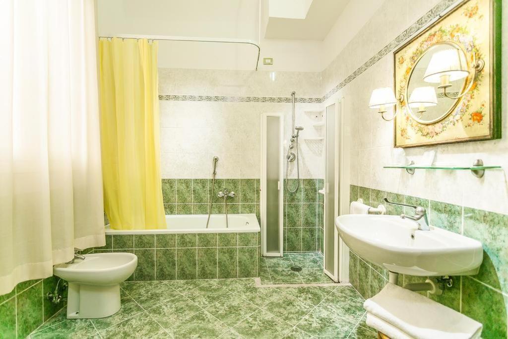 Hotel The One Firenze Extérieur photo